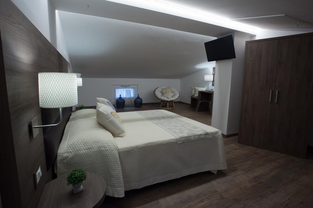 Magnifica Luxury Suites Ассизи Экстерьер фото